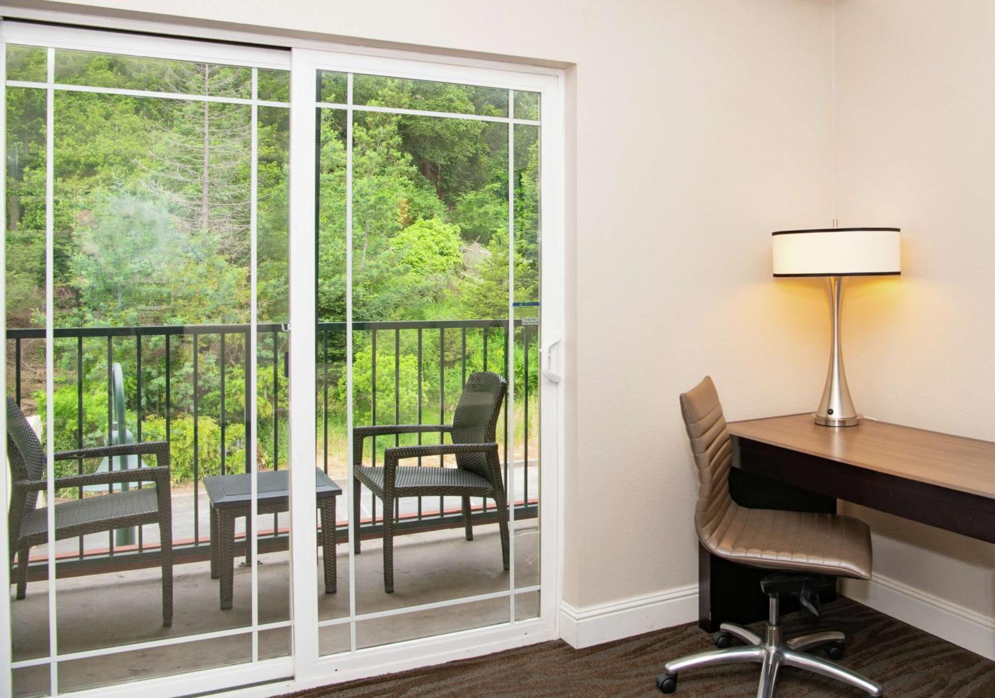 Hilton Santa Cruz Scotts Valley Eksteriør billede