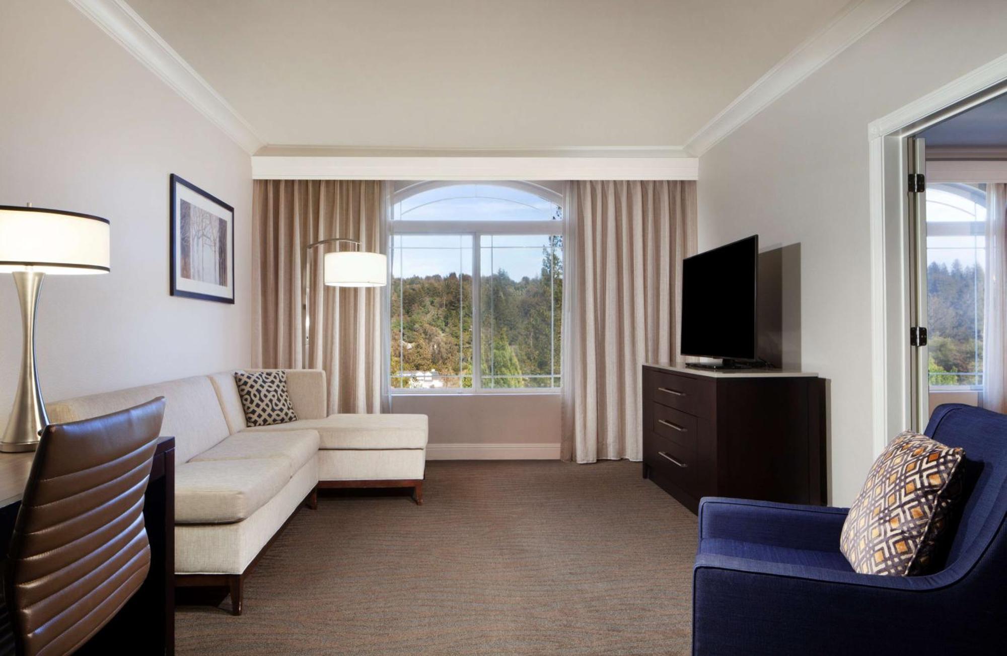 Hilton Santa Cruz Scotts Valley Eksteriør billede
