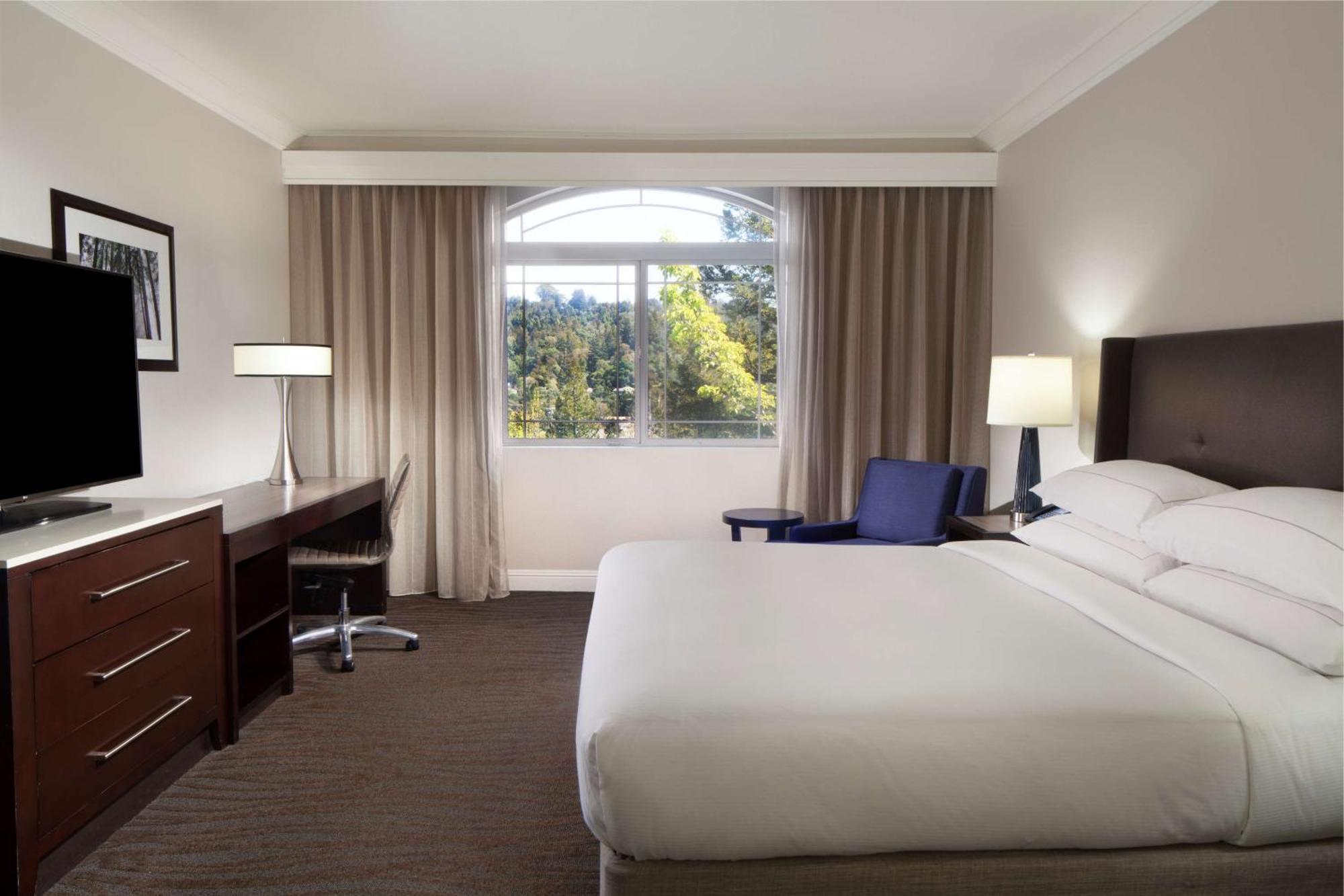 Hilton Santa Cruz Scotts Valley Eksteriør billede